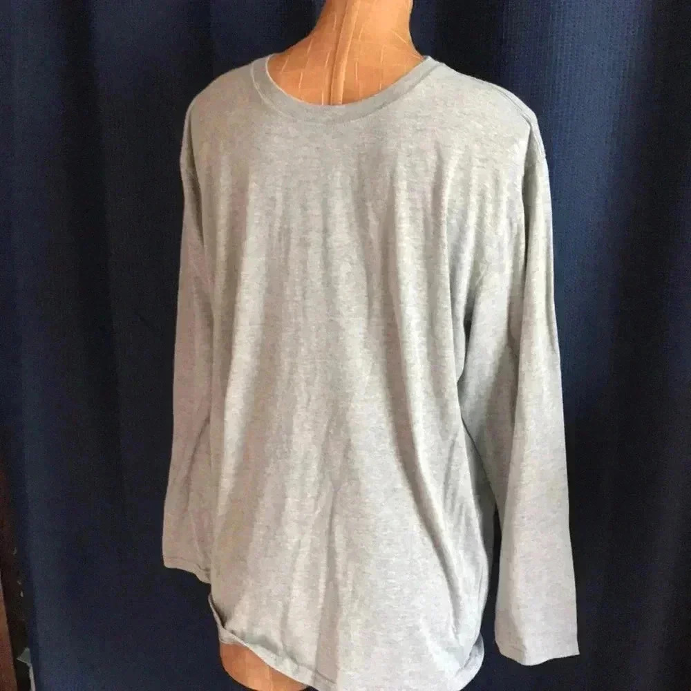 Hanes Men’s Large long-sleeve‎ T-shirt gray